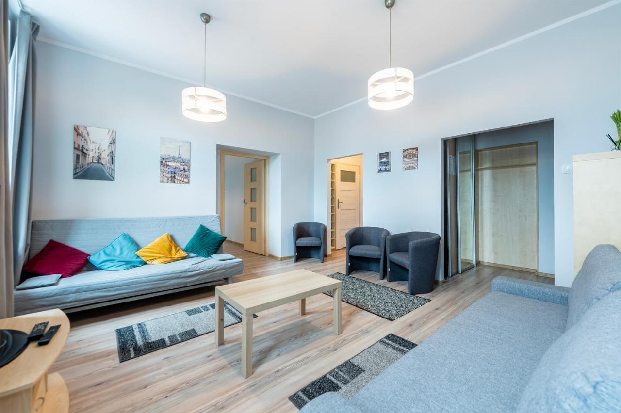 Essence Of Lodz-145M!Central-Secured-Comfy18Ppl!&Freeparking 외부 사진
