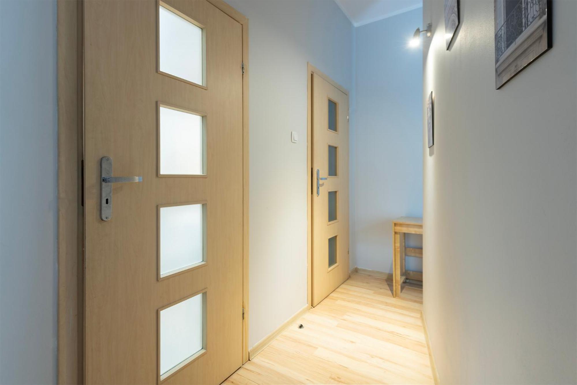 Essence Of Lodz-145M!Central-Secured-Comfy18Ppl!&Freeparking 외부 사진